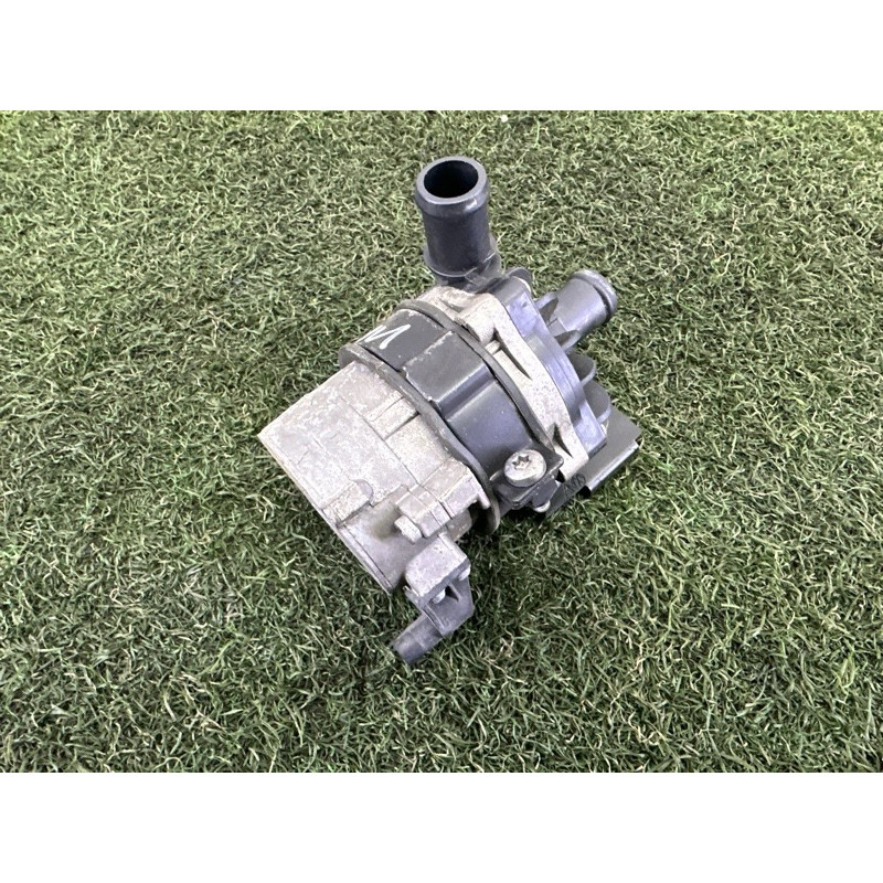 Помпа электрическая (электрика) Volkswagen Touareg NF 2012 3.0 Hybrid CGFA 7P0965567