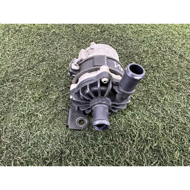 Помпа электрическая (электрика) Volkswagen Touareg NF 2012 3.0 Hybrid CGFA 7P0965567