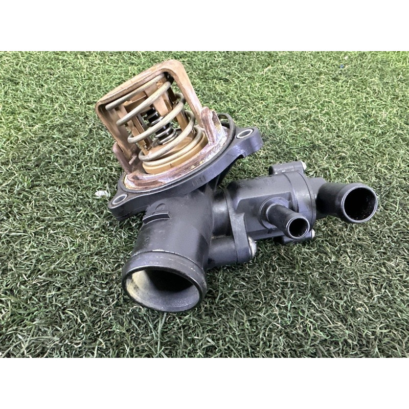 Термостат (система охлаждения) Volkswagen Touareg NF 2012 3.0 TDI 059121111R