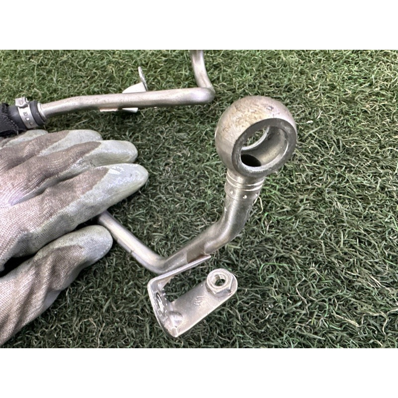 Трубка системы охлаждения (система охлаждения) BMW X5 F15 2015 4.4 11537637059