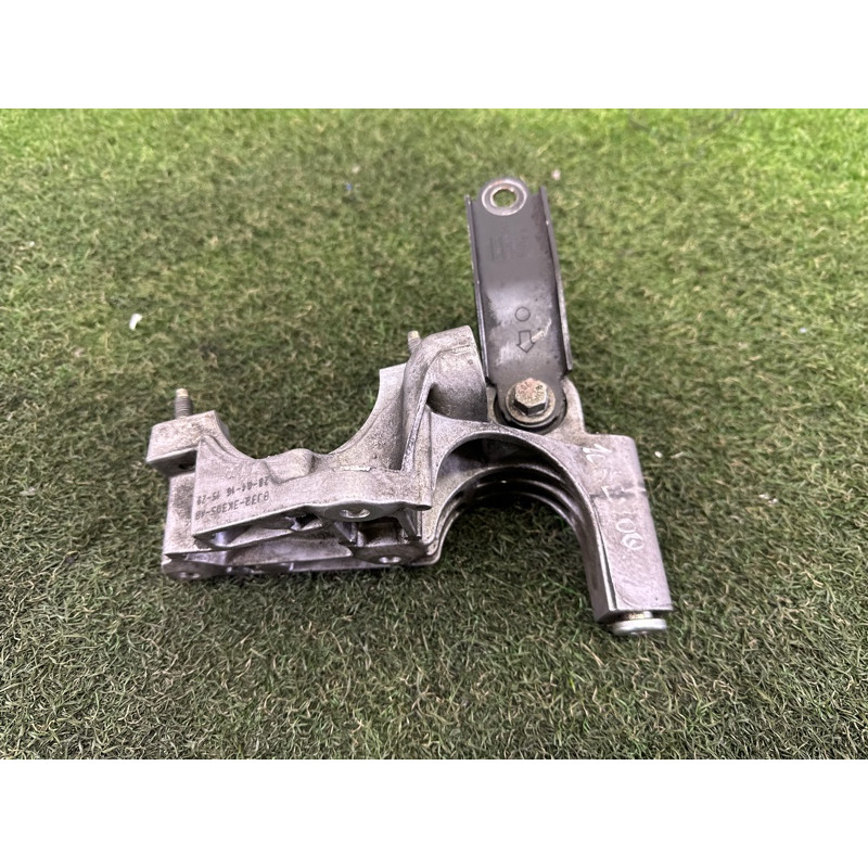 Кронштейн промежуточного вала (трансмиссия) LAND ROVER Range Rover Evoque L538 2016 2.0 LR024760