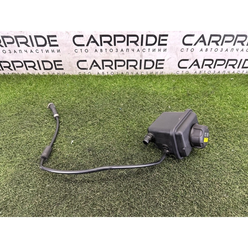 Бачок расширительный (система охлаждения) BMW X5 F15 2015 4.4 17137841266