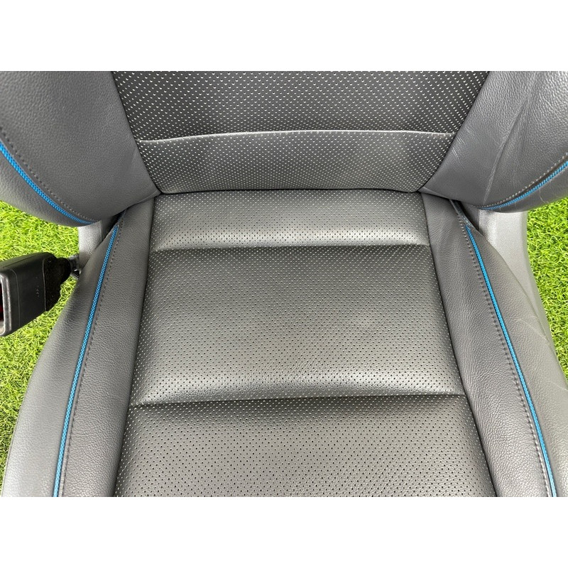 Передние сидения (салон) Hyundai Ioniq AE 2018 1.6 Hybrid 88500G2211T9Y