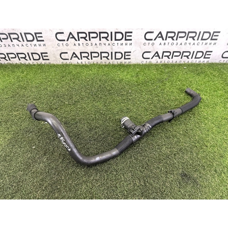 Патрубок (система охлаждения) LAND ROVER RANGE ROVER Sport L494 2016 3.0 Diesel LR081465