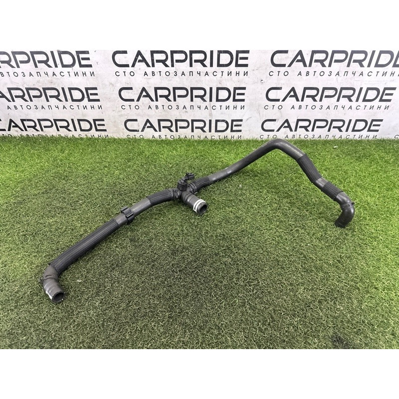 Патрубок (система охлаждения) LAND ROVER RANGE ROVER Sport L494 2016 3.0 Diesel LR081465