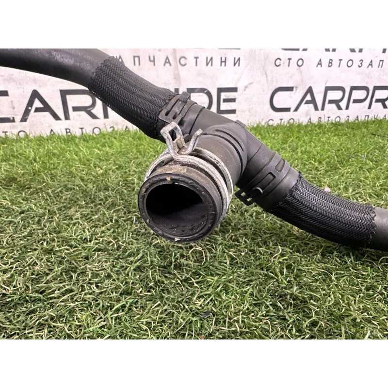 Патрубок (система охлаждения) LAND ROVER RANGE ROVER Sport L494 2016 3.0 Diesel LR081465