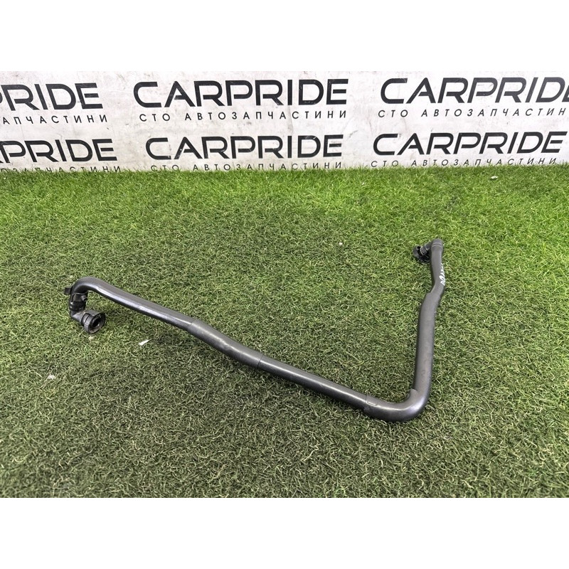 Трубка вентиляции (двигатель и элементы) LAND ROVER Range Rover L405 2016 5.0 LR010867