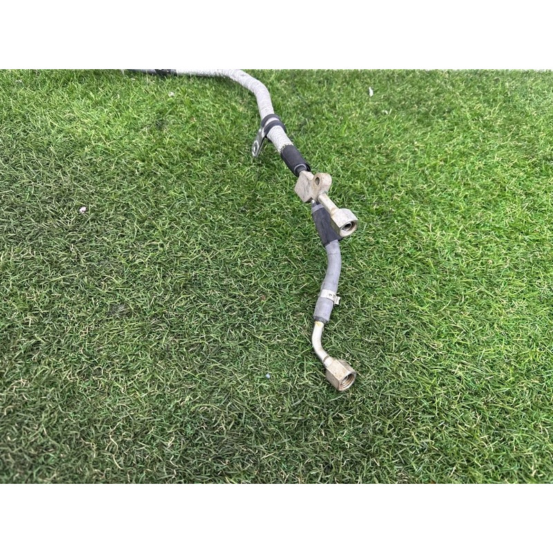 Трубка топливная (топливная система) LAND ROVER Range Rover L405 2016 5.0 LR068998