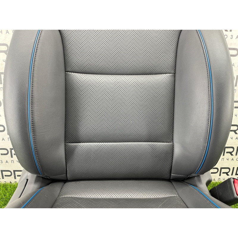 Передние сидения (салон) Hyundai Ioniq AE 2018 1.6 Hybrid 88400G2261SHT