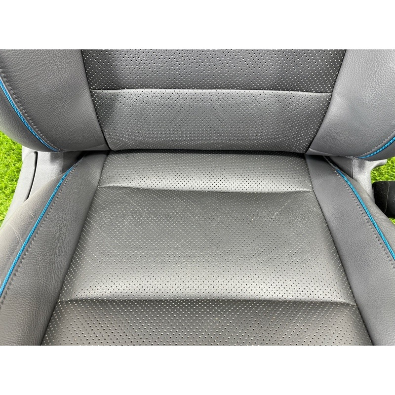 Передние сидения (салон) Hyundai Ioniq AE 2018 1.6 Hybrid 88400G2261SHT