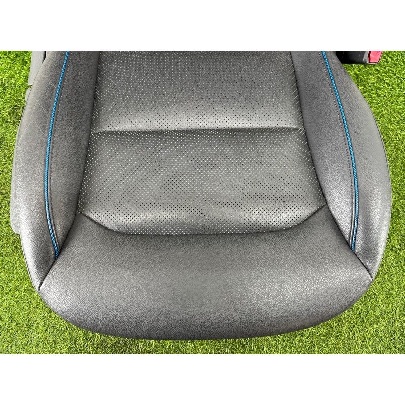 Передние сидения (салон) Hyundai Ioniq AE 2018 1.6 Hybrid 88400G2261SHT