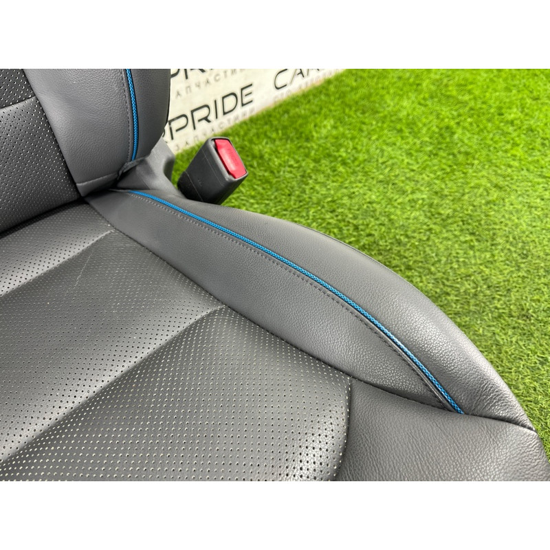 Передние сидения (салон) Hyundai Ioniq AE 2018 1.6 Hybrid 88400G2261SHT