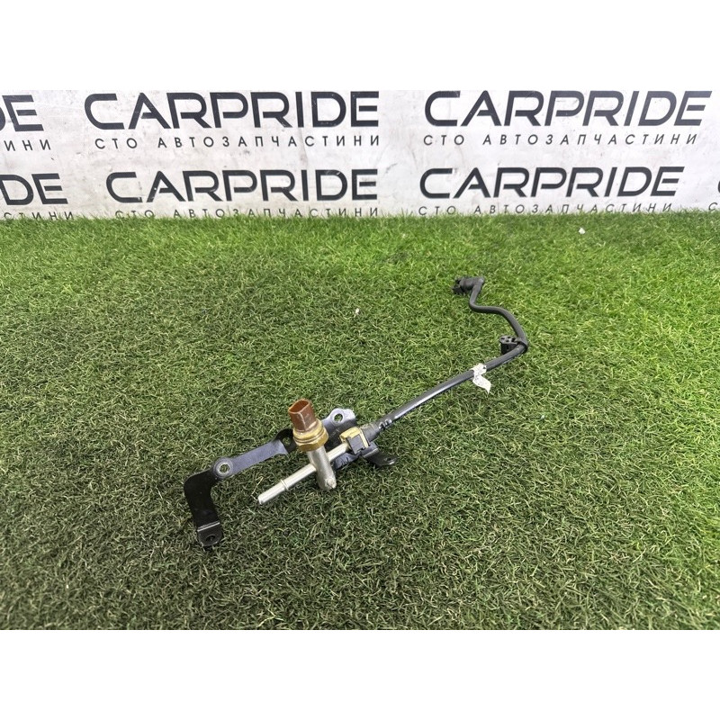 Датчик тиску пального (электрика / датчики) LAND ROVER Range Rover Evoque L538 2016 2.0 LR079937