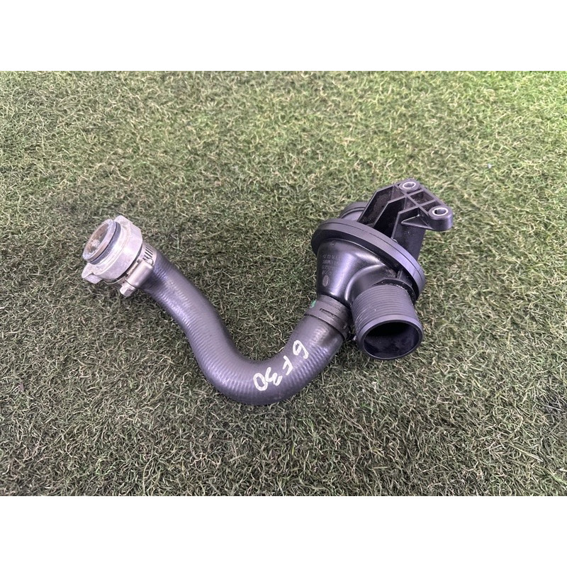 Корпус термостата (система охлаждения) BMW 3-series F30 2015 2.0 11538635689