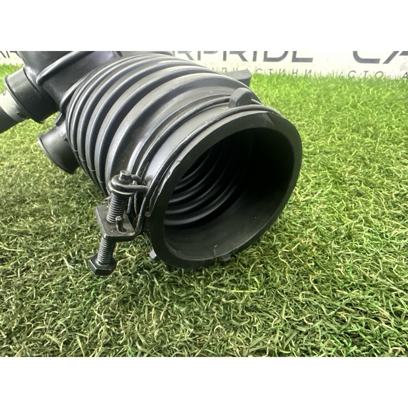 Патрубок воздушного фильтра (впускная система) KIA Soul 3 2022 2.0 28140J9200