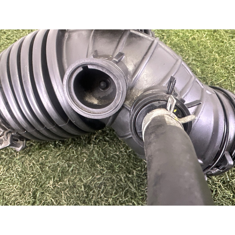 Патрубок воздушного фильтра (впускная система) KIA Soul 3 2022 2.0 28140J9200