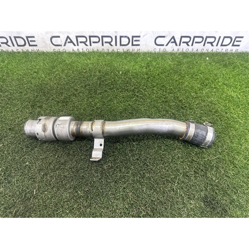 Патрубок интеркулера (двигатель и элементы) LAND ROVER RANGE ROVER Sport L494 2016 3.0 Diesel LR077735