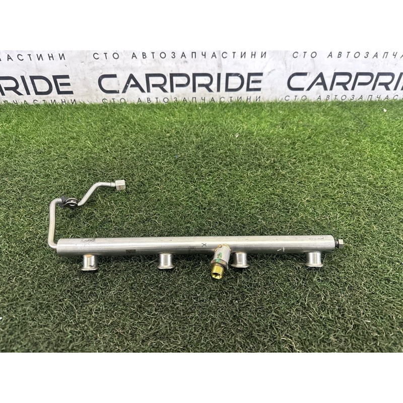 Топливная рампа (топливная система) AUDI A8 D4 2011 4.2 CDRA 079133315AR