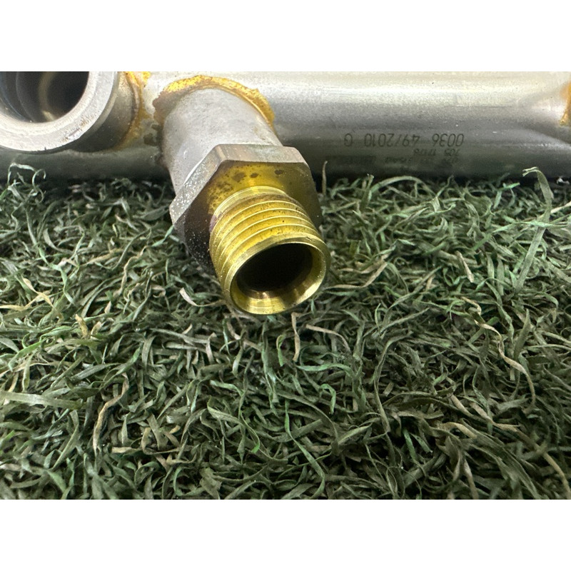 Топливная рампа (топливная система) AUDI A8 D4 2011 4.2 CDRA 079133315AR