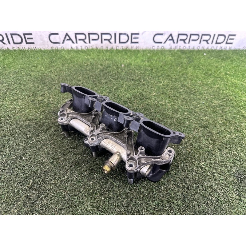 Коллектор впускной (впускная система) AUDI Q5 8R 2012 3.2 06E133125D