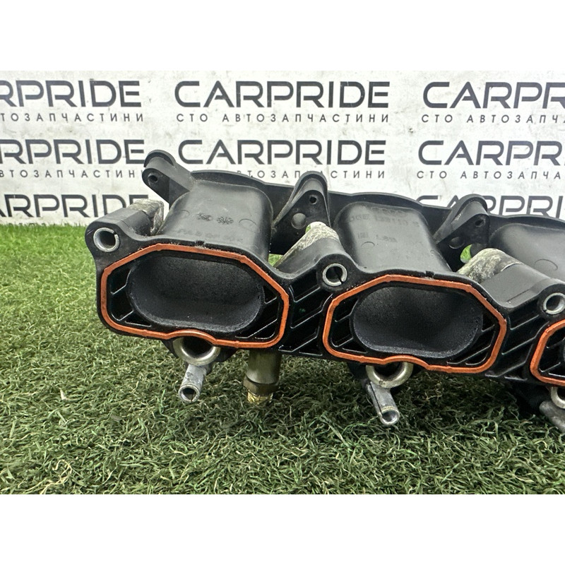 Коллектор впускной (впускная система) AUDI Q5 8R 2012 3.2 06E133125D