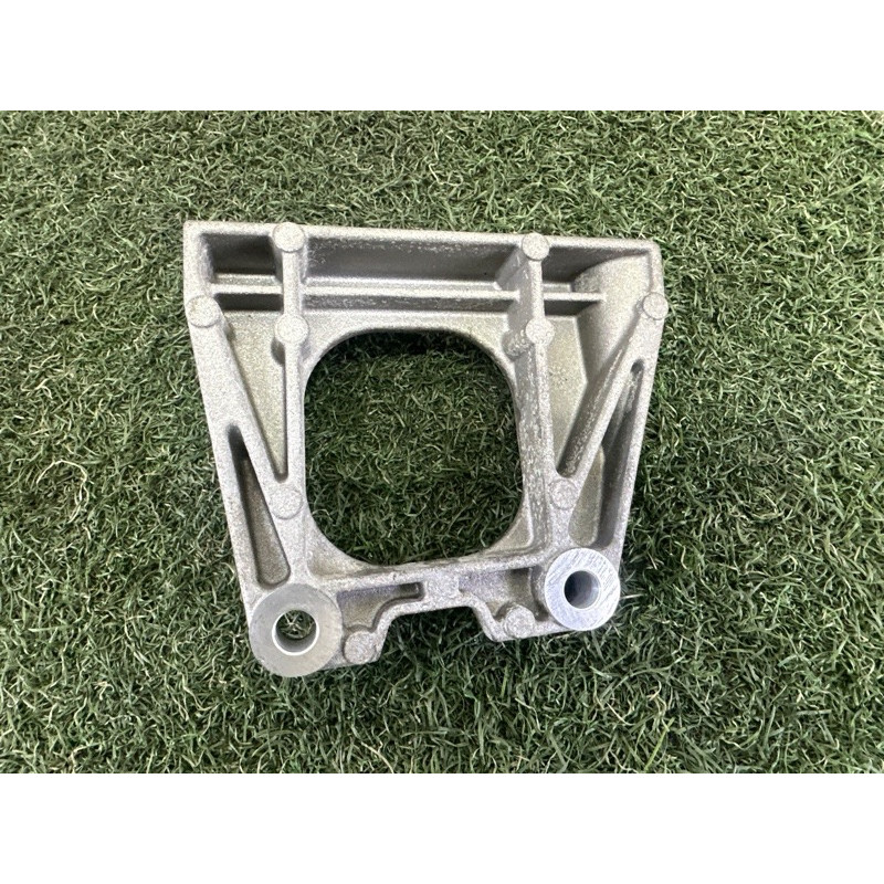 Кронштейн промежуточного вала (трансмиссия) LAND ROVER Range Rover Evoque L538 2016 2.0 LR048530