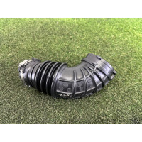 Патрубок воздушного фильтра