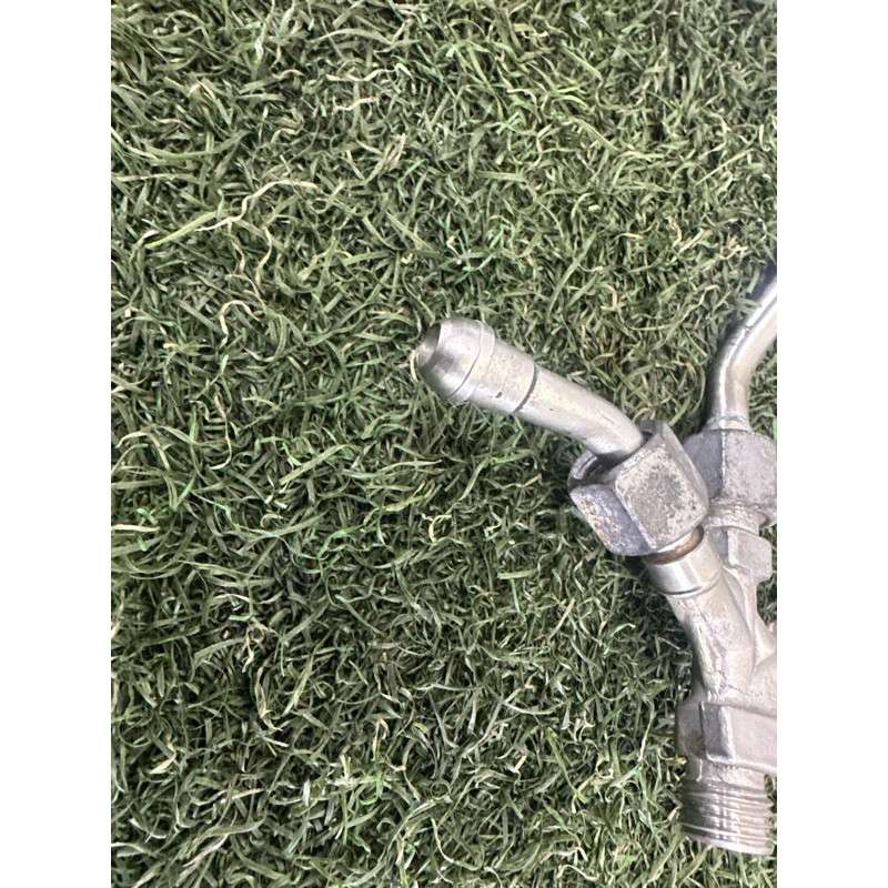 Трубка топливная (топливная система) LAND ROVER Range Rover L405 2016 5.0 LR065487