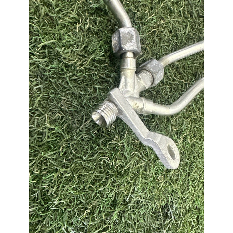 Трубка топливная (топливная система) LAND ROVER Range Rover L405 2016 5.0 LR065487