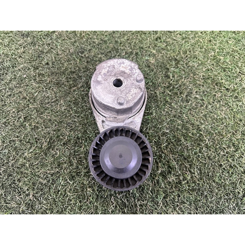 Ролик натяжной (двигатель и элементы) LAND ROVER RANGE ROVER Sport L494 2016 3.0 Diesel LR079293