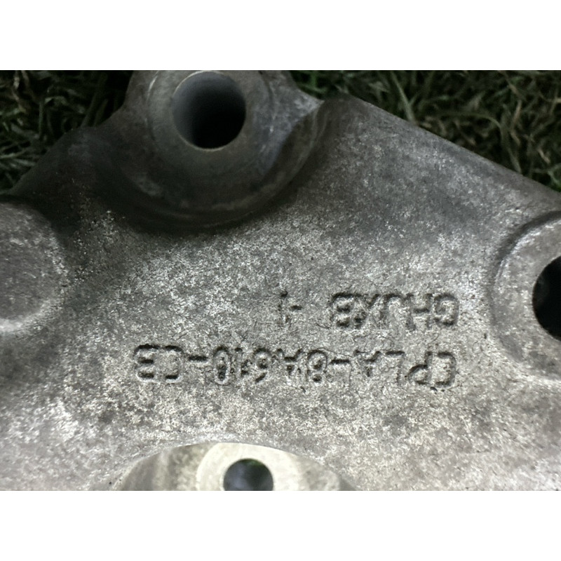 Ролик обводной (двигатель и элементы) LAND ROVER RANGE ROVER Sport L494 2016 3.0 Diesel LR077854