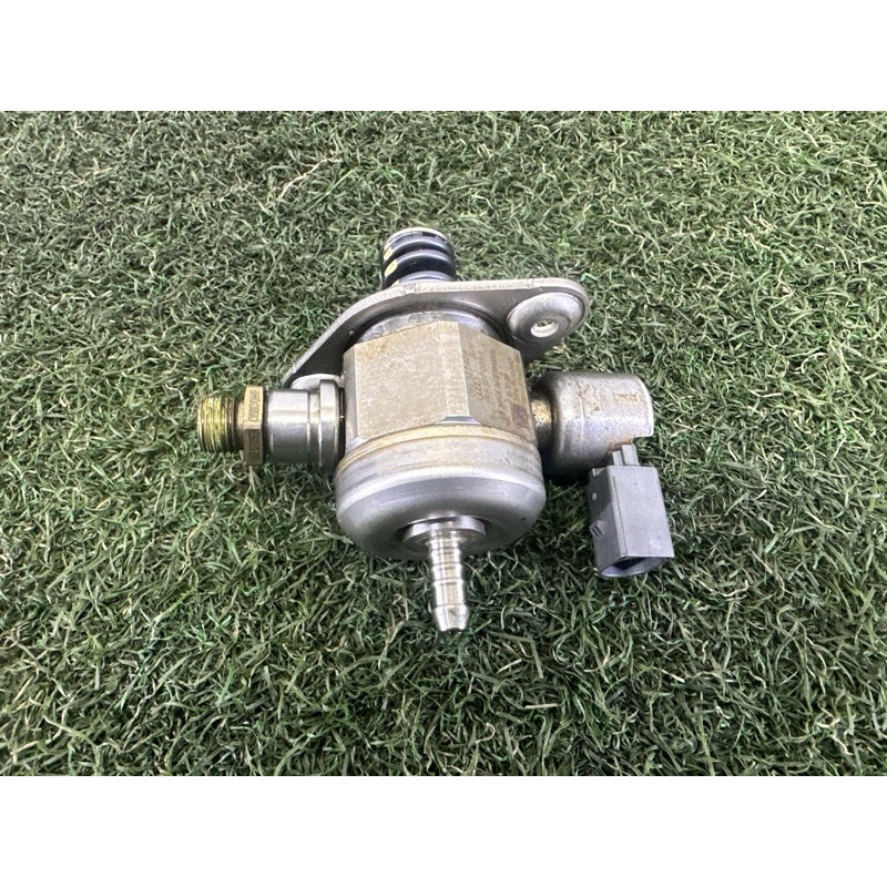 ТНВД (топливная система) AUDI Q7 4M 2017 2.0 TFSI 06K127028D