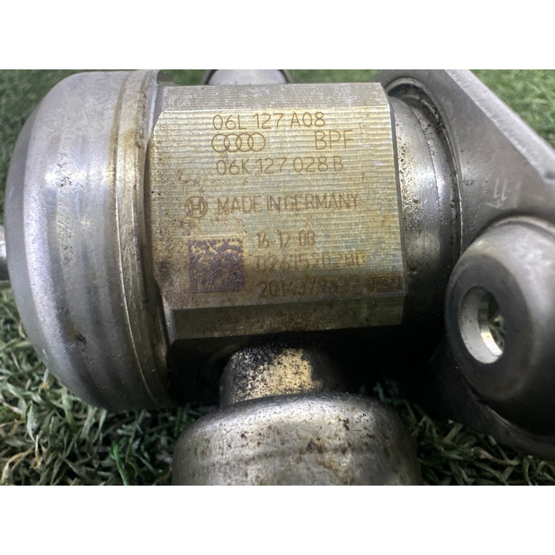 ТНВД (топливная система) AUDI Q7 4M 2017 2.0 TFSI 06K127028D