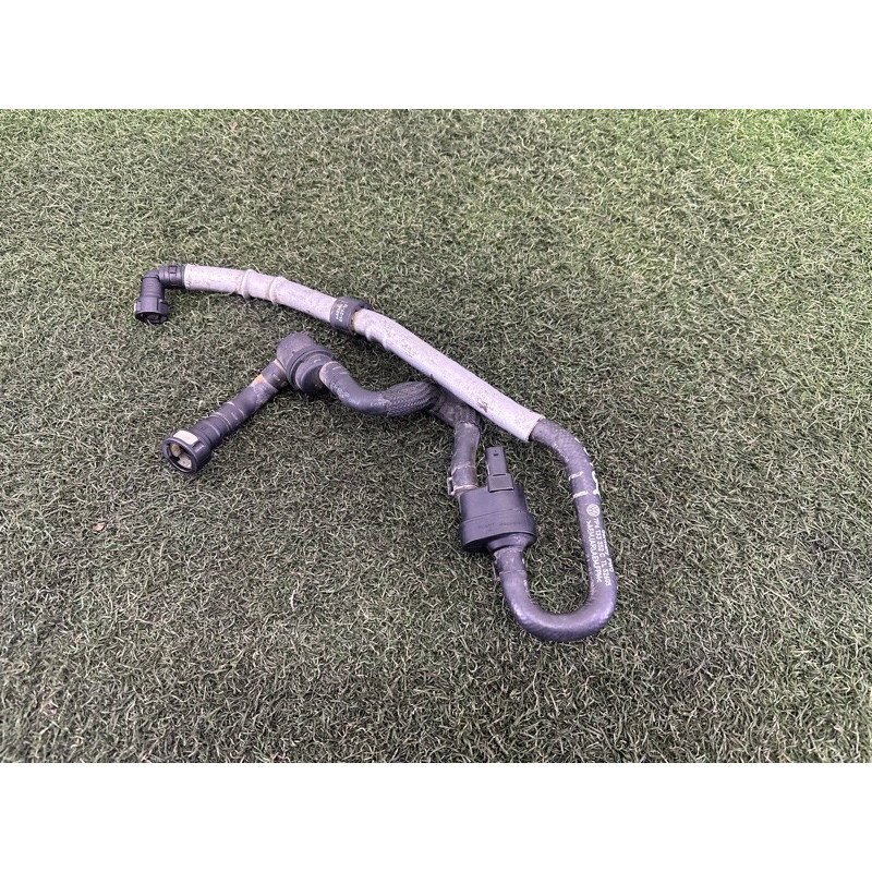 Клапан вентиляции топливного бака (топливная система) Volkswagen Touareg NF 2013 3.6 7P6133352C