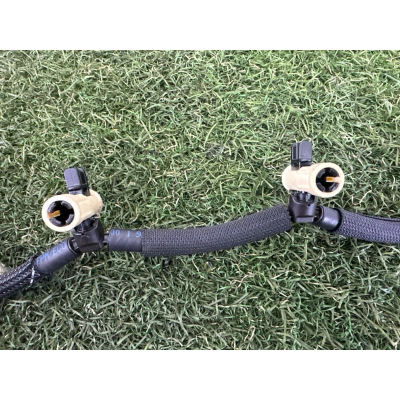 Трубка обратки топлива (топливная система) LAND ROVER RANGE ROVER Sport L494 2016 3.0 Diesel LR032107