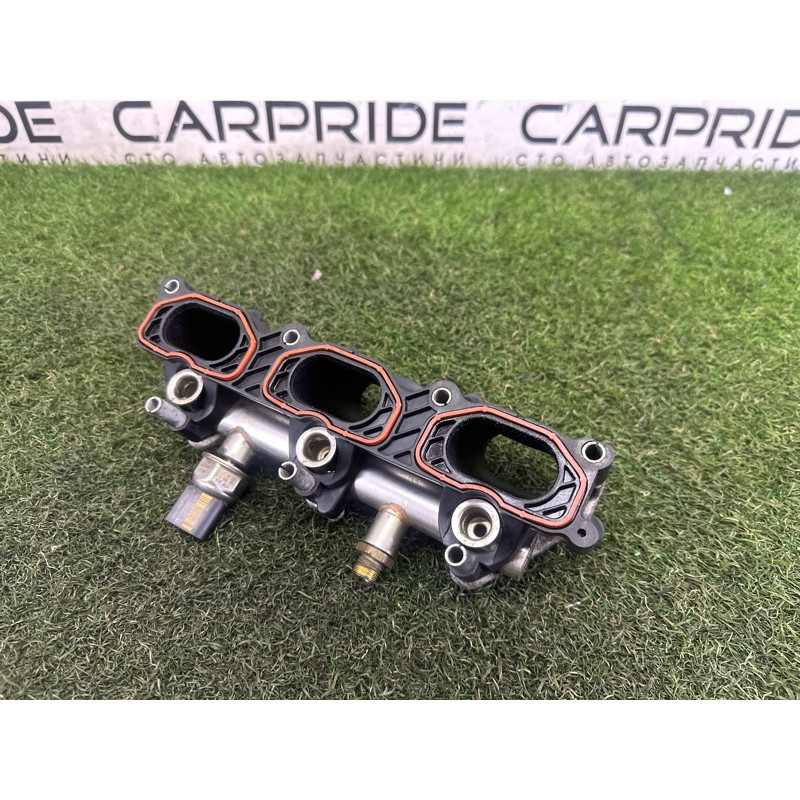 Коллектор впускной (впускная система) AUDI Q5 8R 2012 3.2 06E133125D