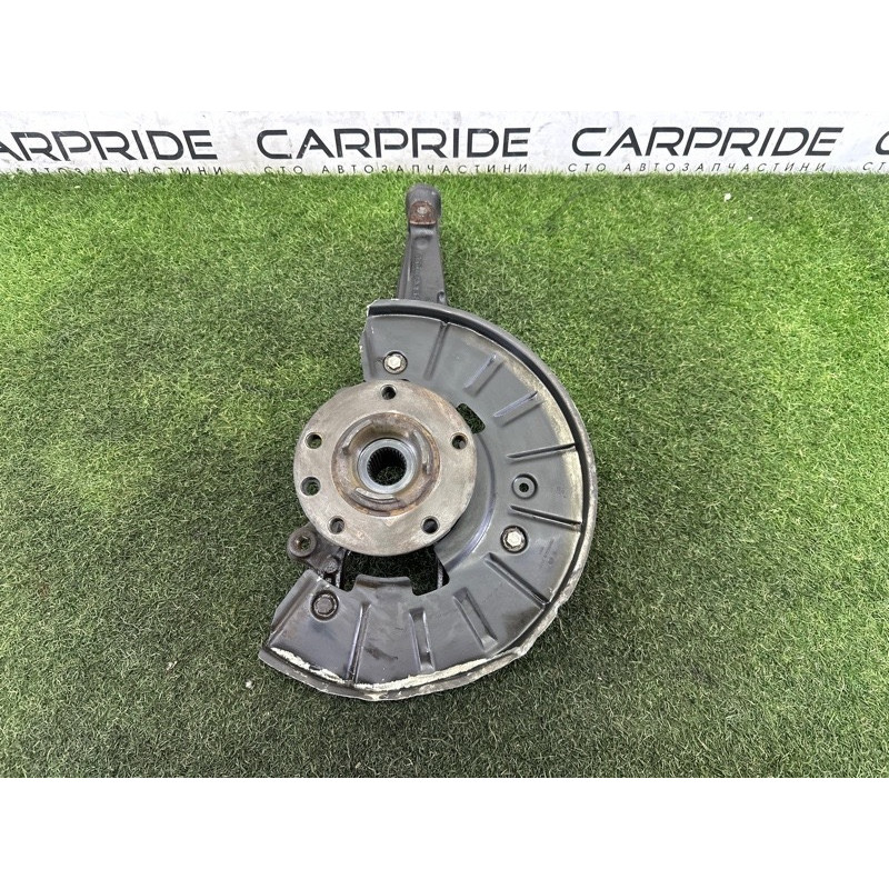 Поворотный кулак (подвеска) AUDI Q7 4L 2011 3.0 TFSi 7L8407257B