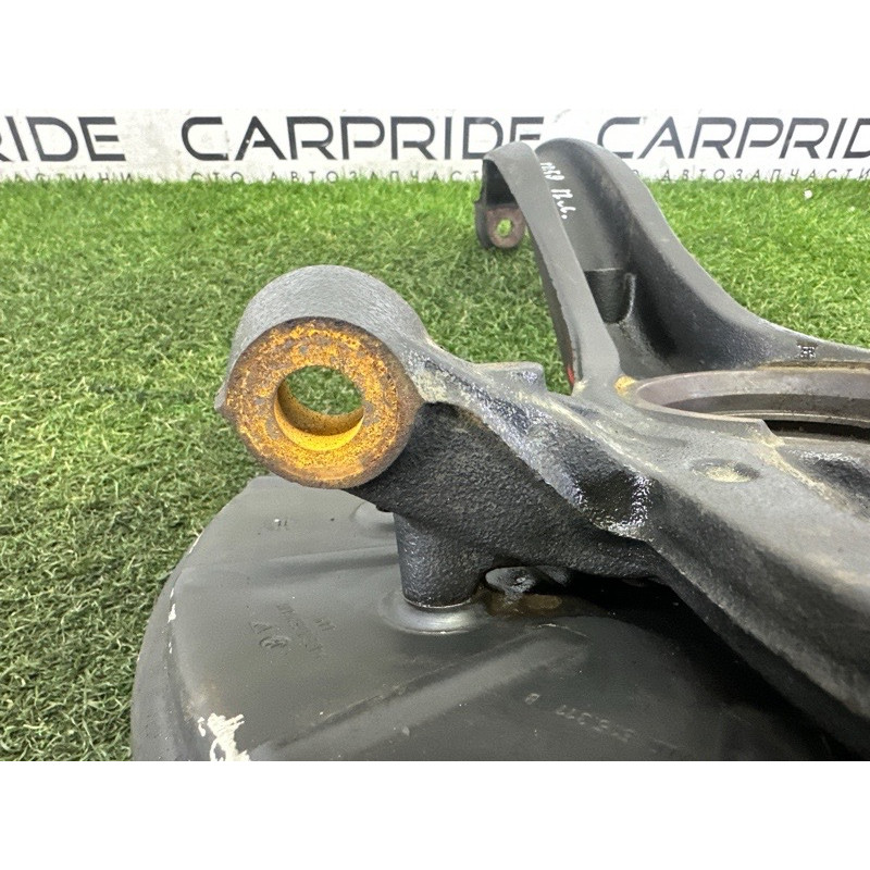 Поворотный кулак (подвеска) AUDI Q7 4L 2011 3.0 TFSi 7L8407257B