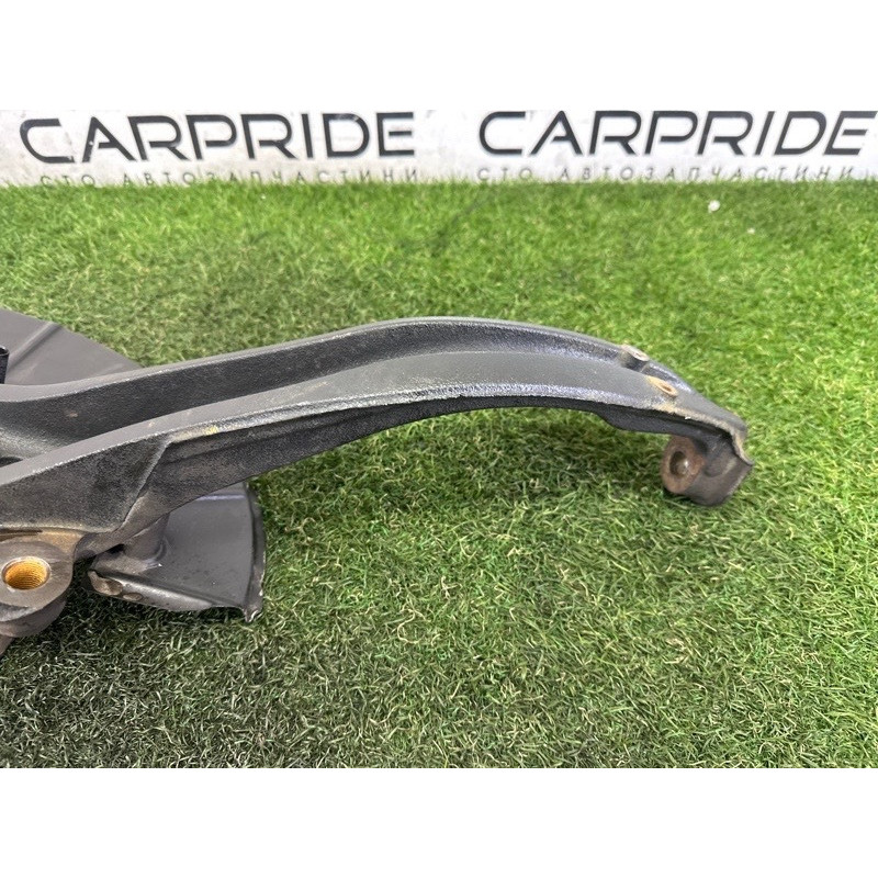 Поворотный кулак (подвеска) AUDI Q7 4L 2011 3.0 TFSi 7L8407257B