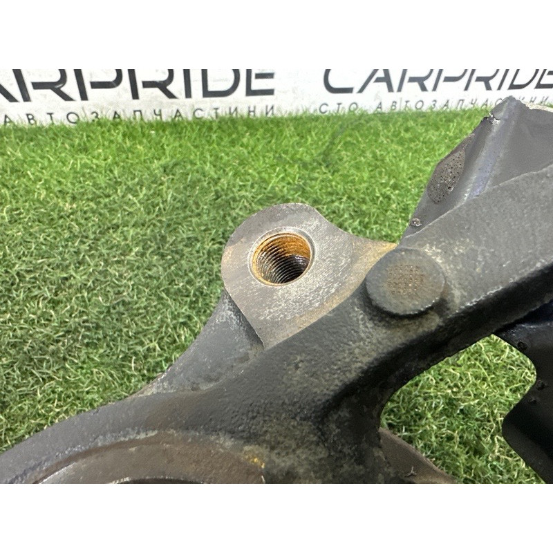 Поворотный кулак (подвеска) AUDI Q7 4L 2011 3.0 TFSi 7L8407257B