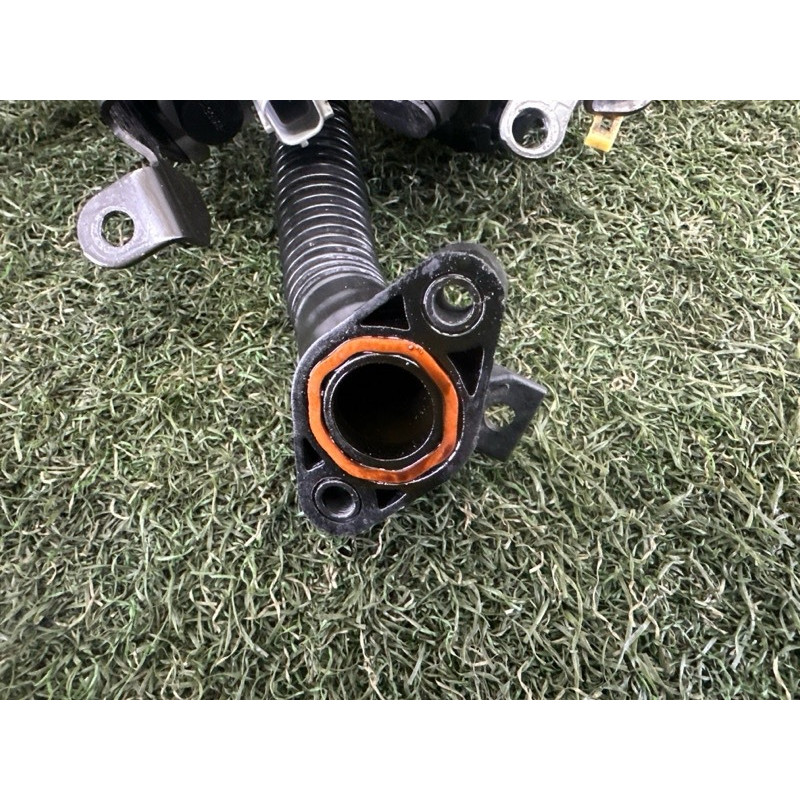 Резонатор воздушный (впускная система) LAND ROVER Range Rover L405 2016 5.0 LR049366