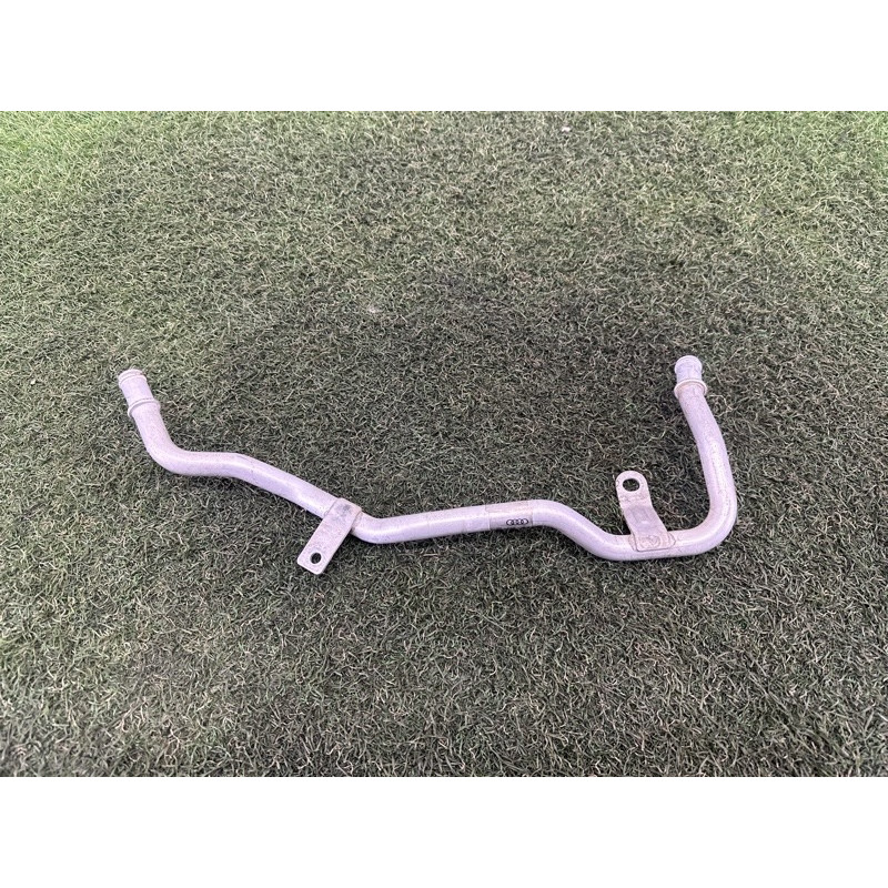 Трубка системы охлаждения (система охлаждения) AUDI A8 D4 2011 4.2 CDRA 4H0121481P