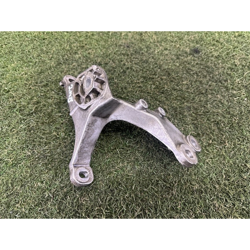 Кронштейн КПП (трансмиссия) AUDI A8 D4 2011 4.2 CDRA 4H0399114E