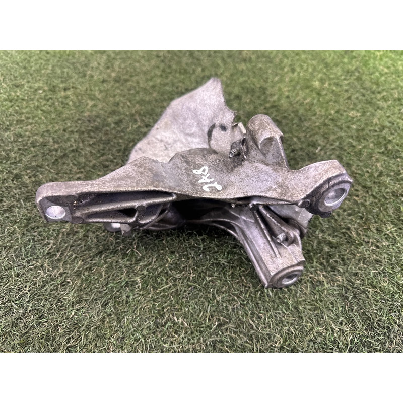 Кронштейн подушки двигателя (кронштейны двигателя) AUDI A8 D4 2011 4.2 CDRA 4H0199307AC