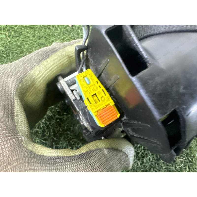 Ремень безопасности (airbag / безопасность) AUDI A4 B8 2013 2.0 TFSI 8K1857706HV04