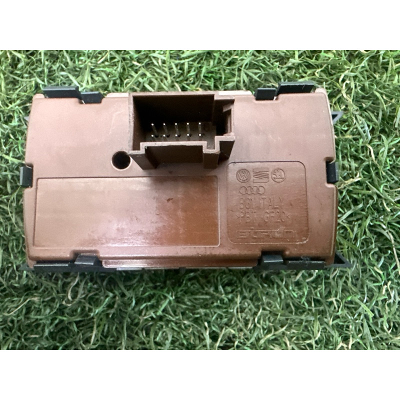 Блок кнопок (электрика / кнопки) Volkswagen Touareg NF 2013 3.0 Hybrid 7P6927127H