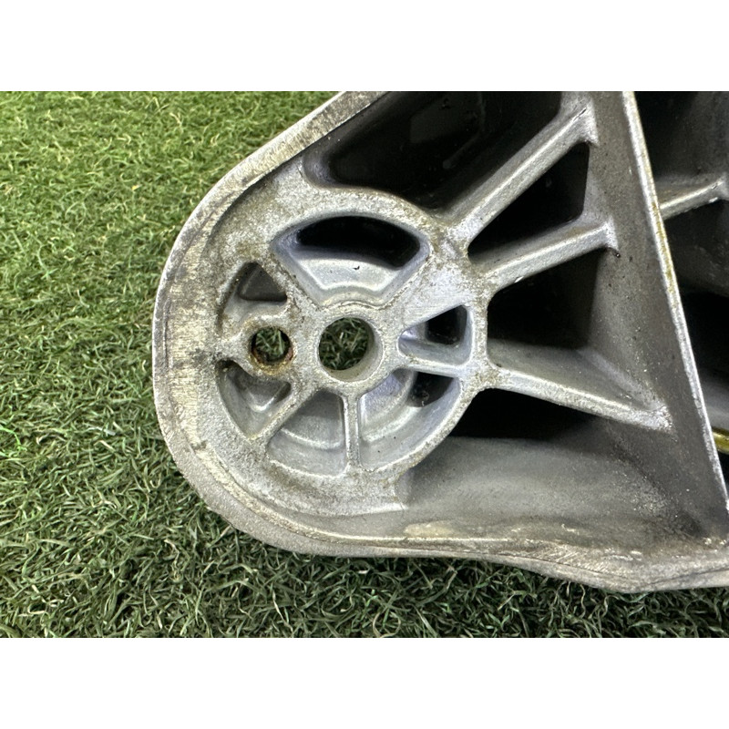 Корпус масляного фильтра (двигатель и элементы) Volkswagen Touareg NF 2011 3.6 03H115403J