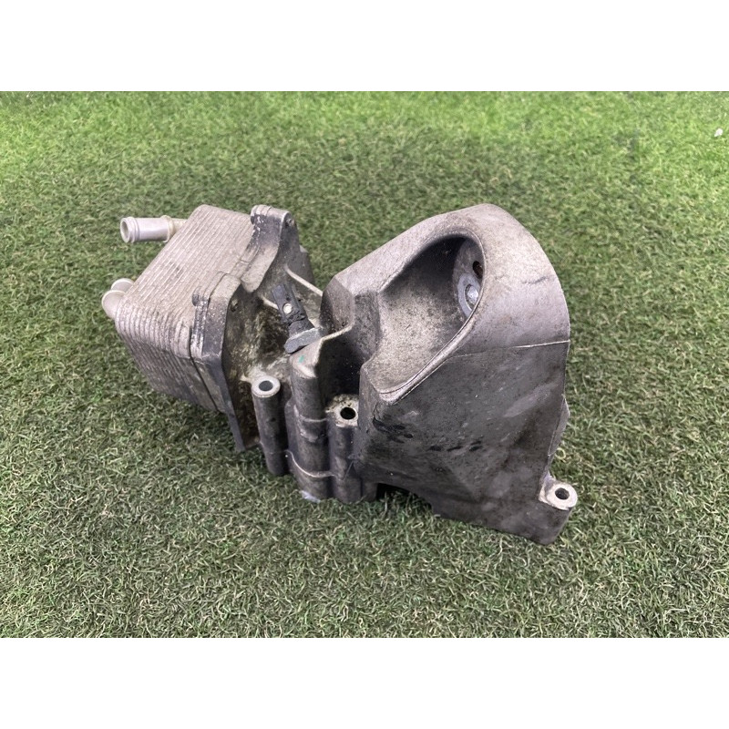 Корпус масляного фильтра (двигатель и элементы) Volkswagen Touareg NF 2013 3.6 03H115403T