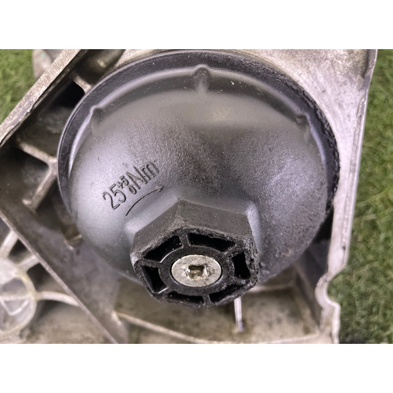 Корпус масляного фильтра (двигатель и элементы) Volkswagen Touareg NF 2013 3.6 03H115403T