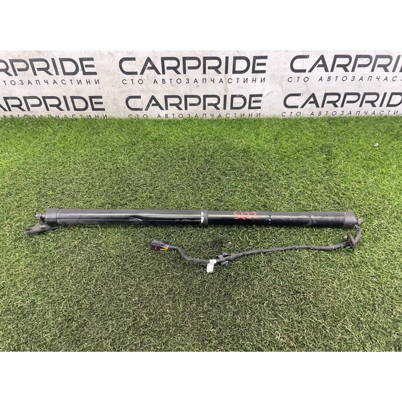 Привод двери багажника (электрика) Volkswagen Touareg NF 2012 3.0 Hybrid CGFA 7P6827851FIIT